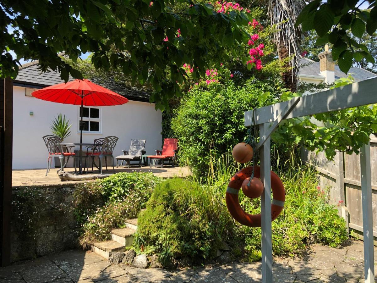 Little Gem With Private Hot Tub - Up To 25 Percent Off Ferry Daire Shanklin Dış mekan fotoğraf